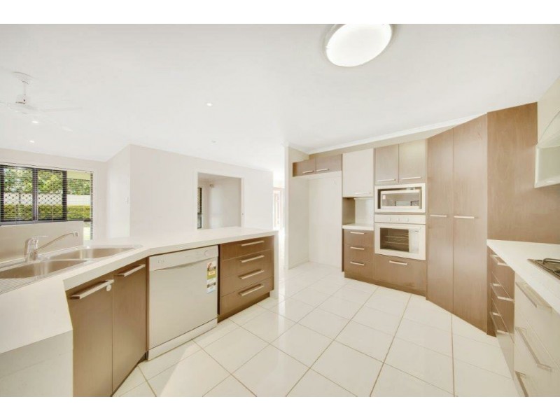 21 Jordana Court, New Auckland QLD 4680