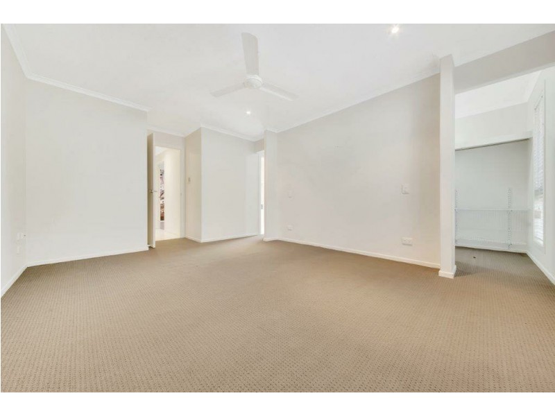 21 Jordana Court, New Auckland QLD 4680