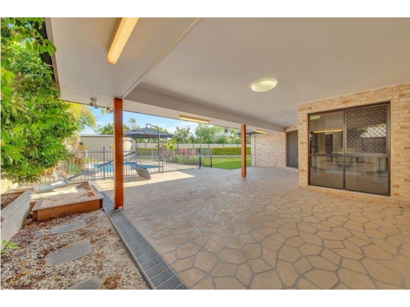 21 Jordana Court, New Auckland QLD 4680