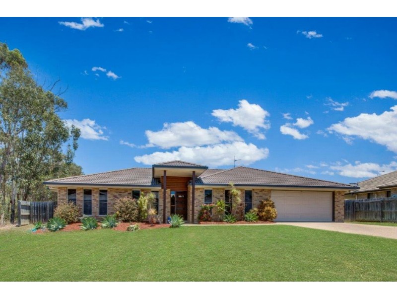 4 Johnson Street, Glen Eden QLD 4680