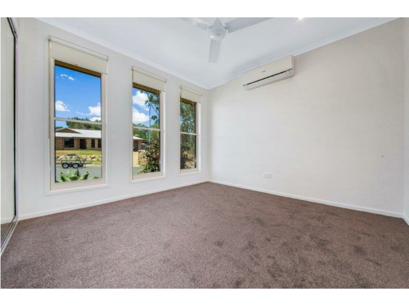 4 Johnson Street, Glen Eden QLD 4680