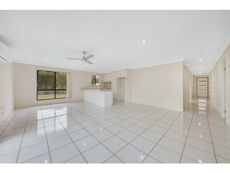 18 Giles Street, Glen Eden QLD 4680