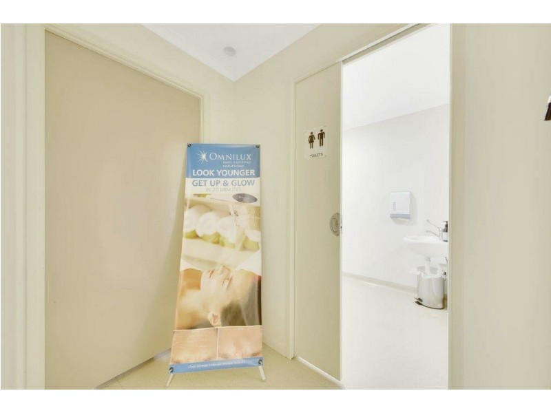 2 Goondoon Street, Gladstone QLD 4680