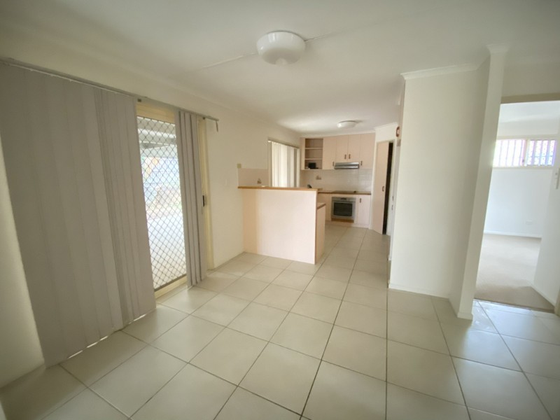 14 Ellington Street, New Auckland QLD 4680