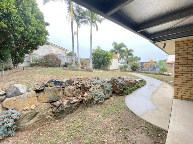 14 Ellington Street, New Auckland QLD 4680