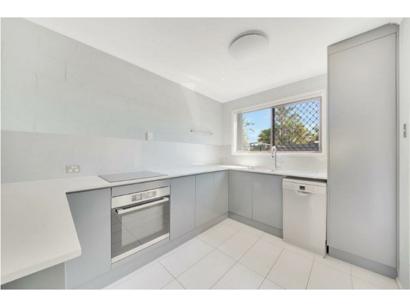 Unit 3/4 Bevington Street, Tannum Sands QLD 4680