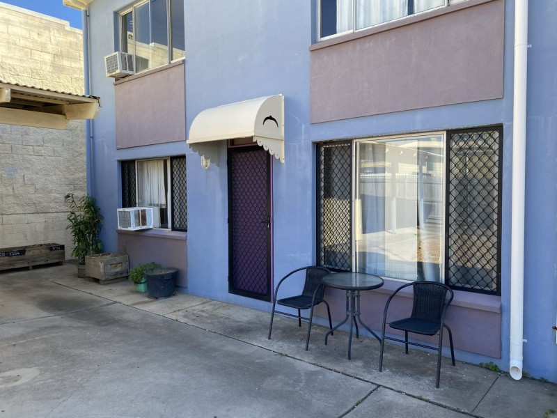 Unit 6/29 OFF STREET, South Gladstone QLD 4680