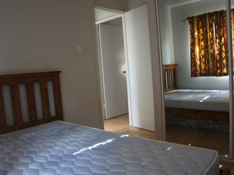 Unit 6/29 OFF STREET, South Gladstone QLD 4680