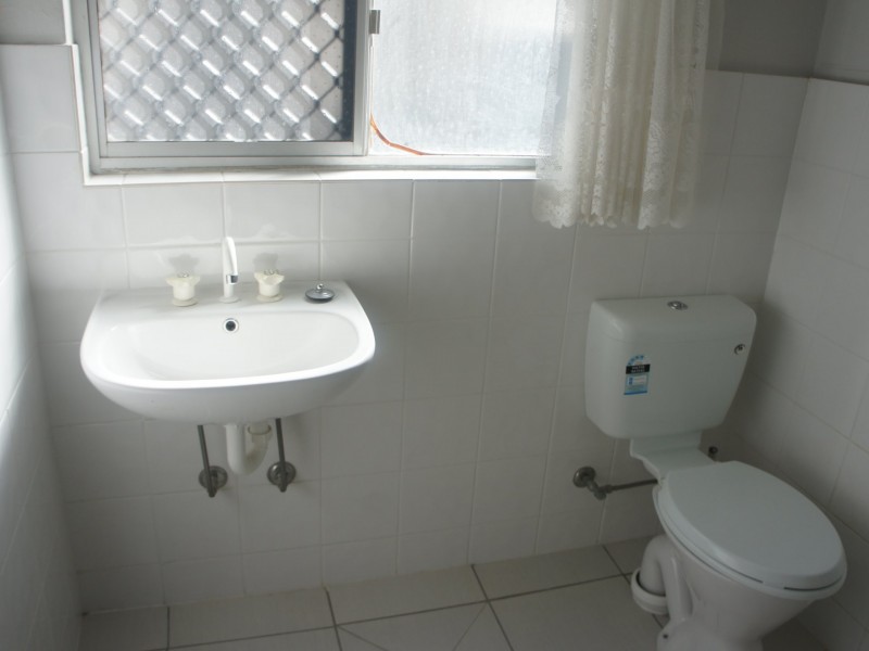 Unit 6/29 OFF STREET, South Gladstone QLD 4680