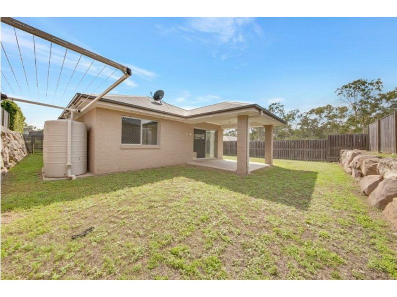 16 Buchanen Street, Boyne Island QLD 4680