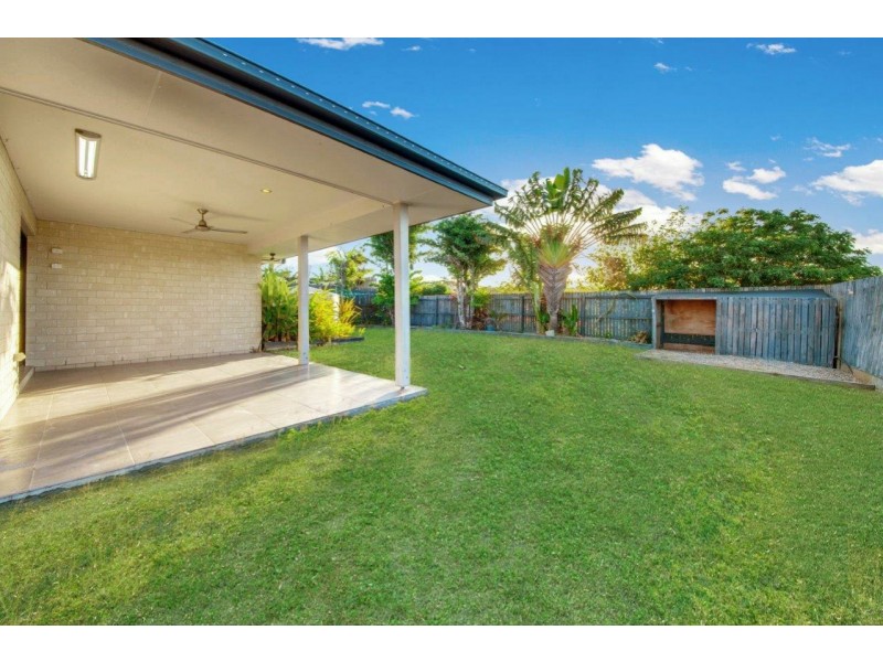 6 Redgum Drive, Kirkwood QLD 4680