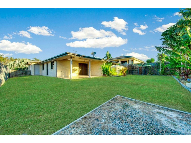 6 Redgum Drive, Kirkwood QLD 4680