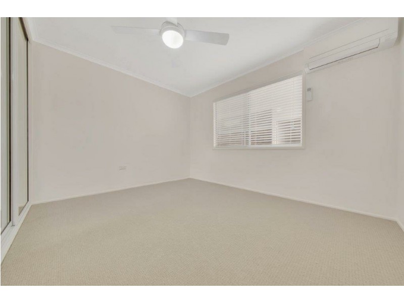 34 Venus Street, Telina QLD 4680