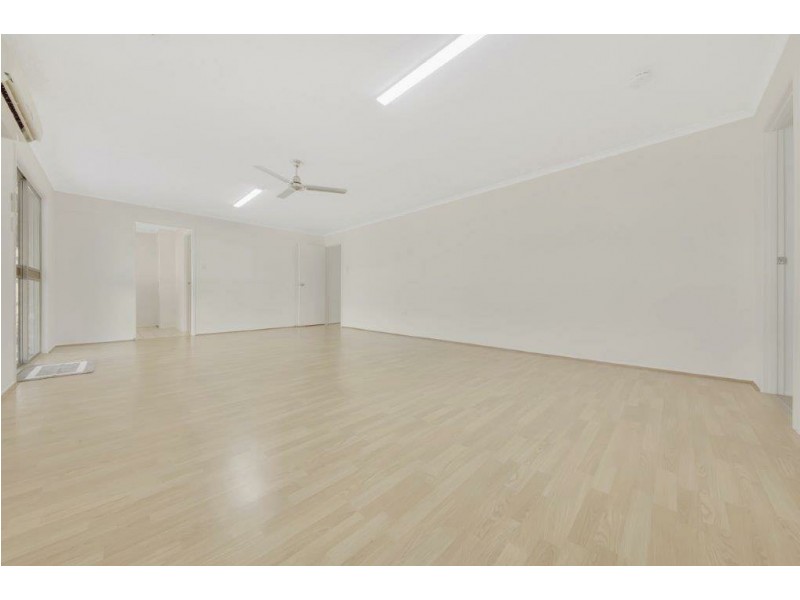 34 Venus Street, Telina QLD 4680