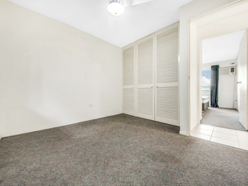 Unit 1/7 Kent Street, West Gladstone QLD 4680