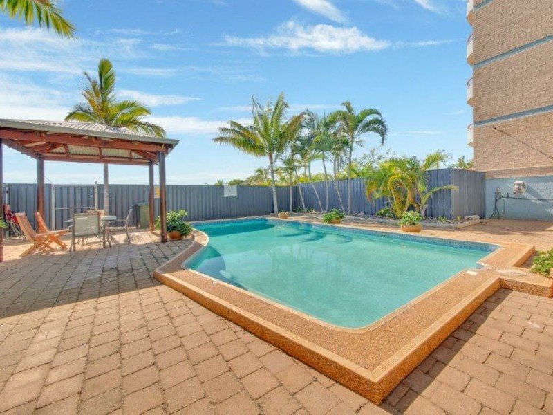Unit 1/7 Kent Street, West Gladstone QLD 4680