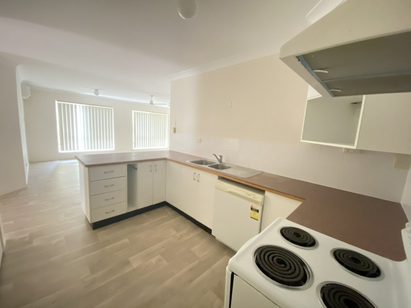 1/88 BOLES STREET, West Gladstone QLD 4680