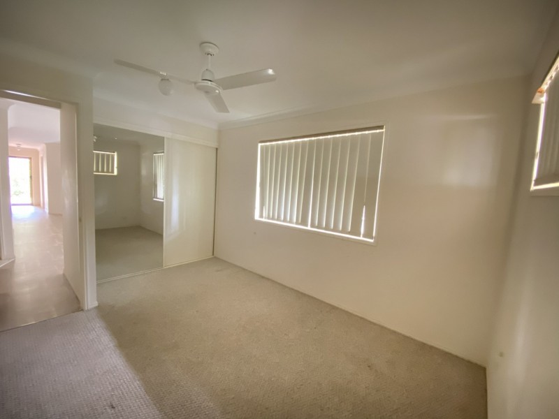 1/88 BOLES STREET, West Gladstone QLD 4680