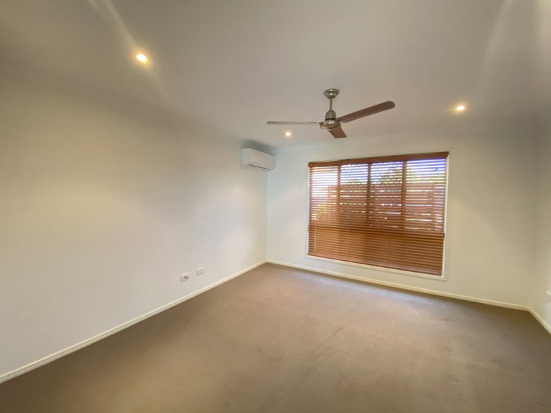 6 MELANIE COURT, Boyne Island QLD 4680