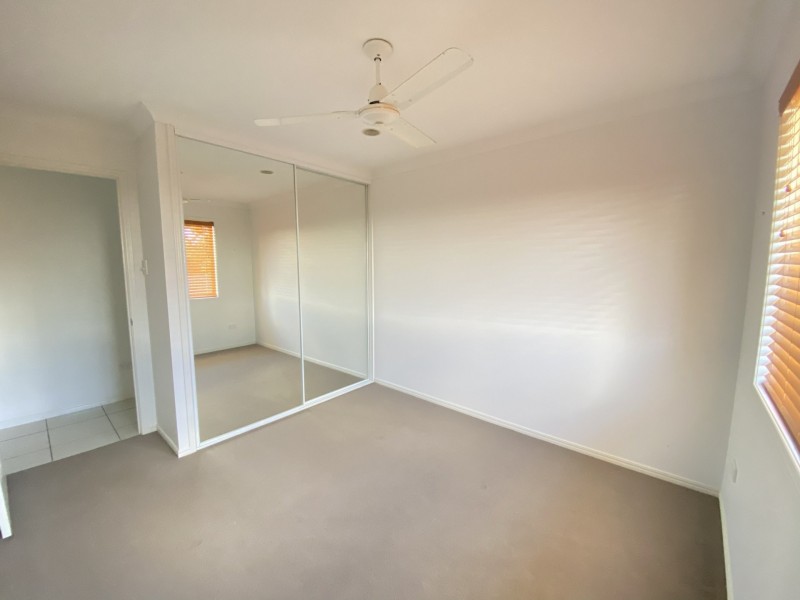 6 MELANIE COURT, Boyne Island QLD 4680