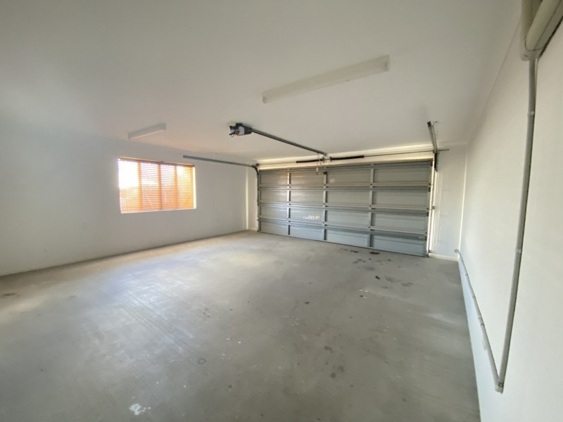 6 MELANIE COURT, Boyne Island QLD 4680