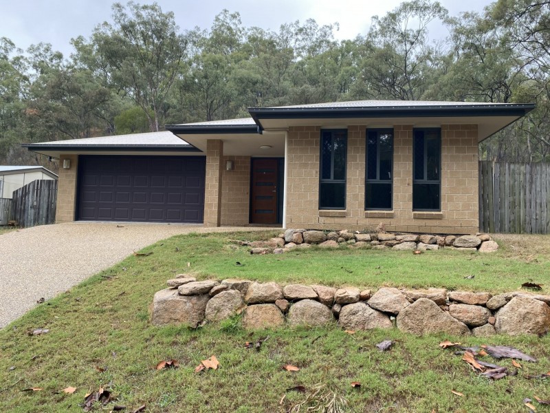 17 EASTWOOD STREET, West Gladstone QLD 4680