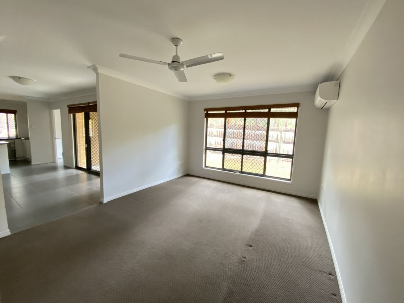 17 EASTWOOD STREET, West Gladstone QLD 4680