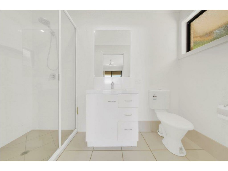 19 Stoneybrook Drive, Glen Eden QLD 4680
