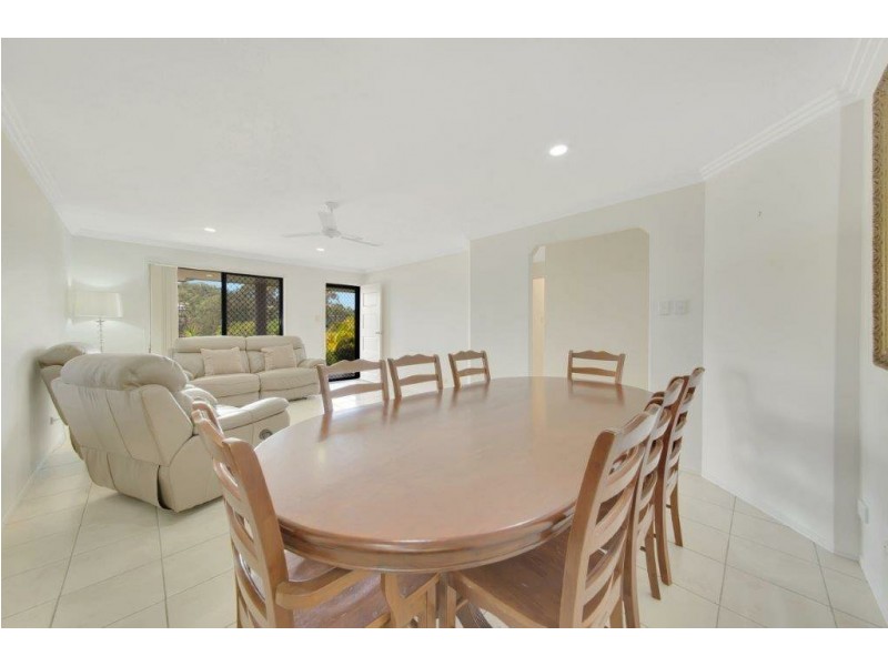 172 & 172a J Hickey Avenue, Clinton QLD 4680