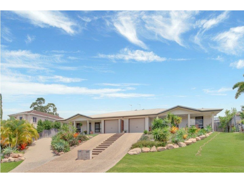 172 & 172a J Hickey Avenue, Clinton QLD 4680