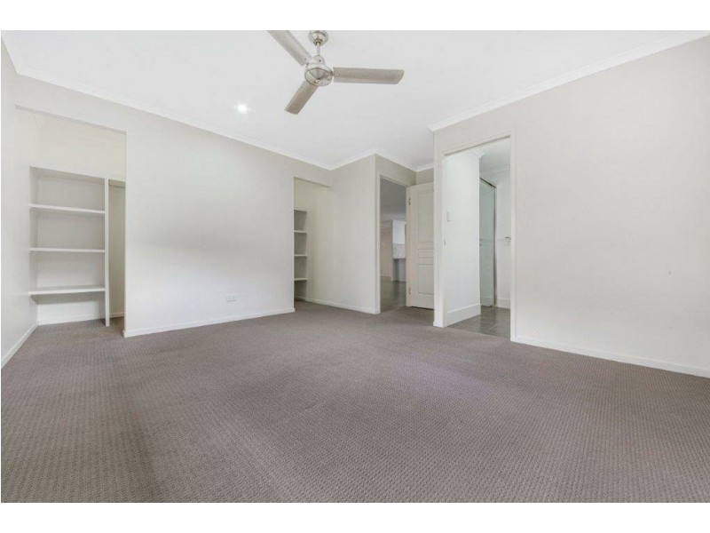 17 Oasis Court, South Gladstone QLD 4680