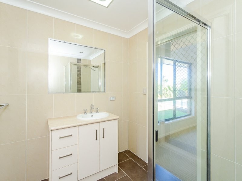 113 Penda Avenue, New Auckland QLD 4680