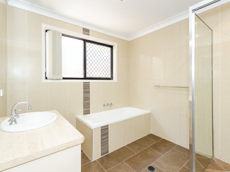 113 Penda Avenue, New Auckland QLD 4680