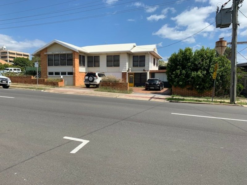 16-18 Bramston Street, Gladstone QLD 4680
