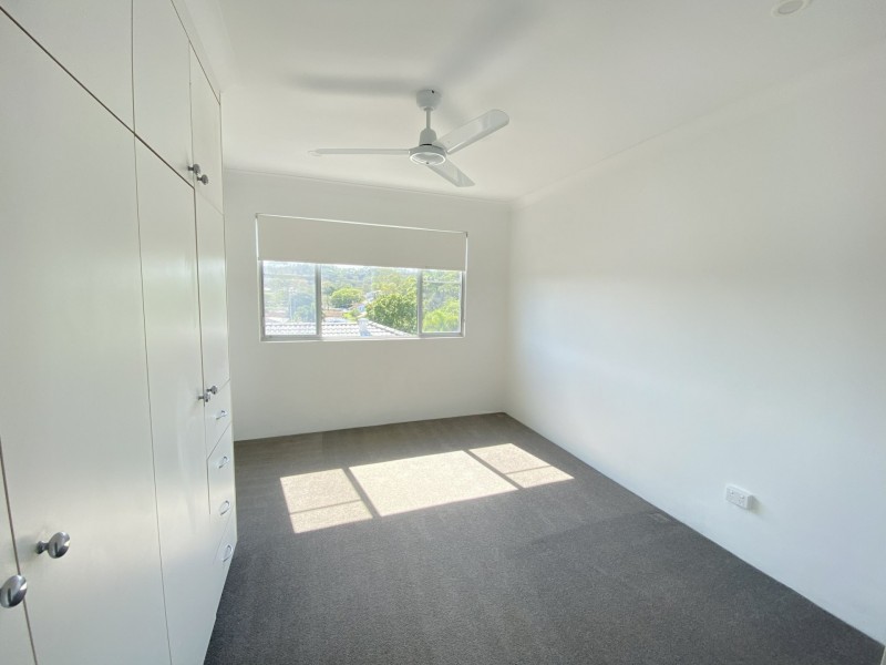 11 Walters Avenue, West Gladstone QLD 4680