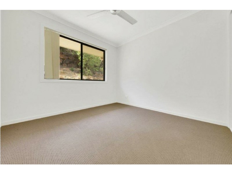 19 STONEYBROOK DRIVE, Glen Eden QLD 4680