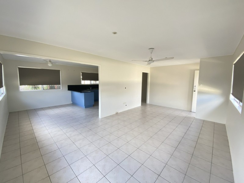 1 ASPLAND STREET, Clinton QLD 4680