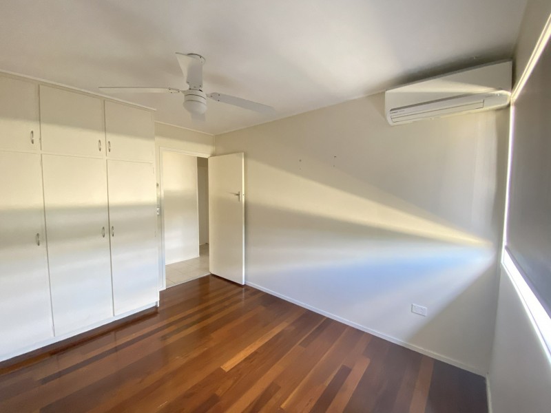 1 ASPLAND STREET, Clinton QLD 4680