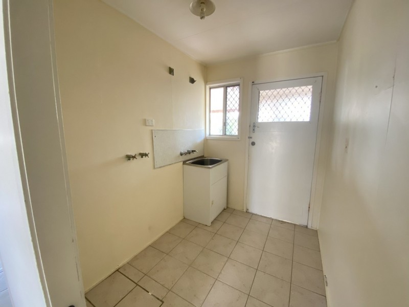 1 ASPLAND STREET, Clinton QLD 4680