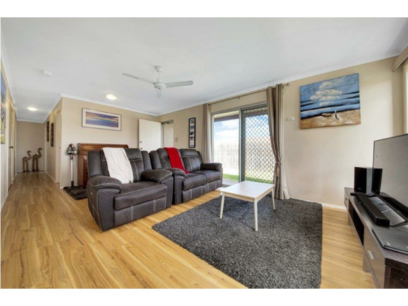 318 J Hickey Avenue, Clinton QLD 4680