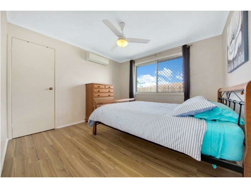 318 J Hickey Avenue, Clinton QLD 4680