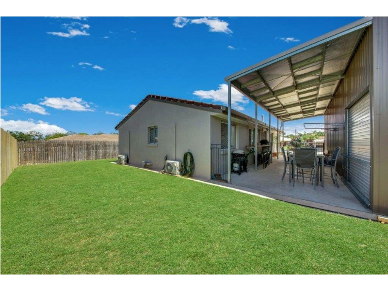 318 J Hickey Avenue, Clinton QLD 4680