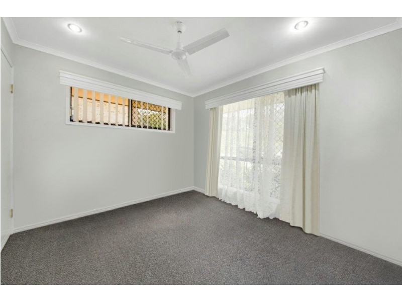 7 Joyner Close, Glen Eden QLD 4680