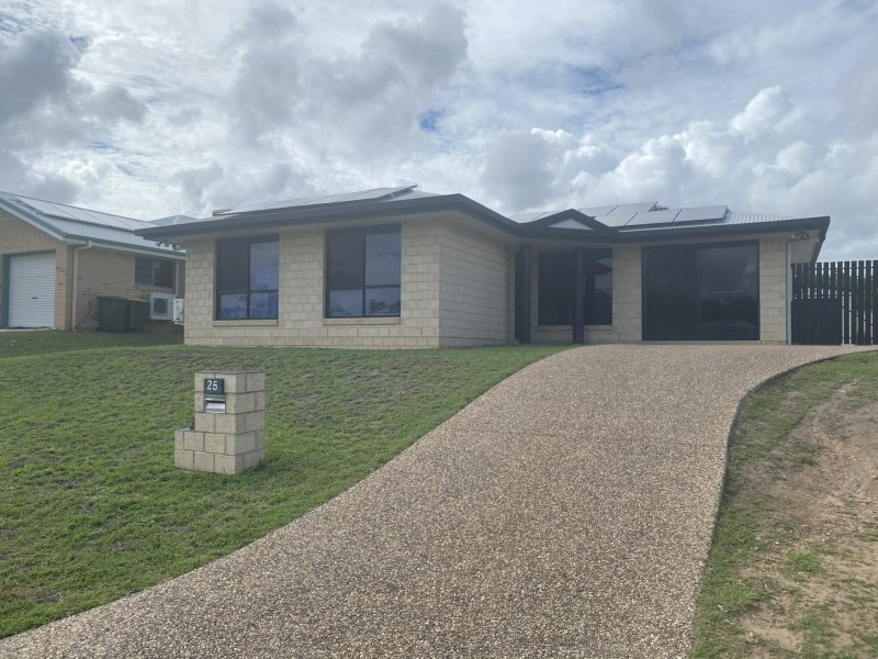 25 COL BROWN AVENUE, Clinton QLD 4680