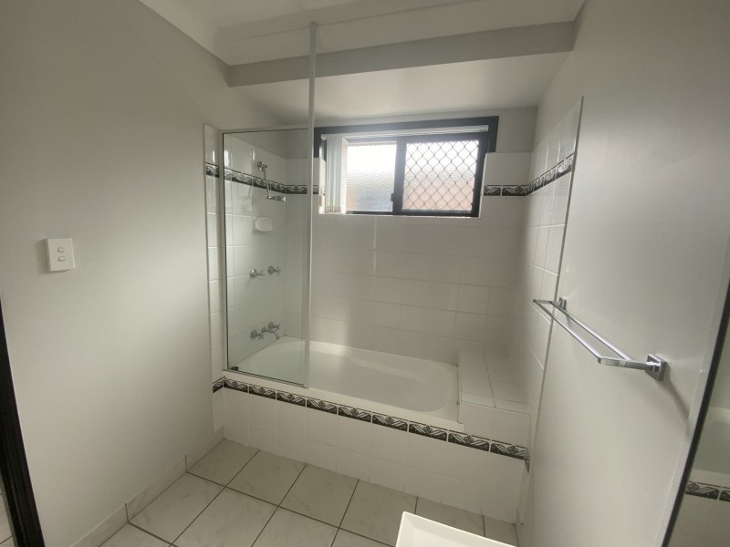 25 COL BROWN AVENUE, Clinton QLD 4680