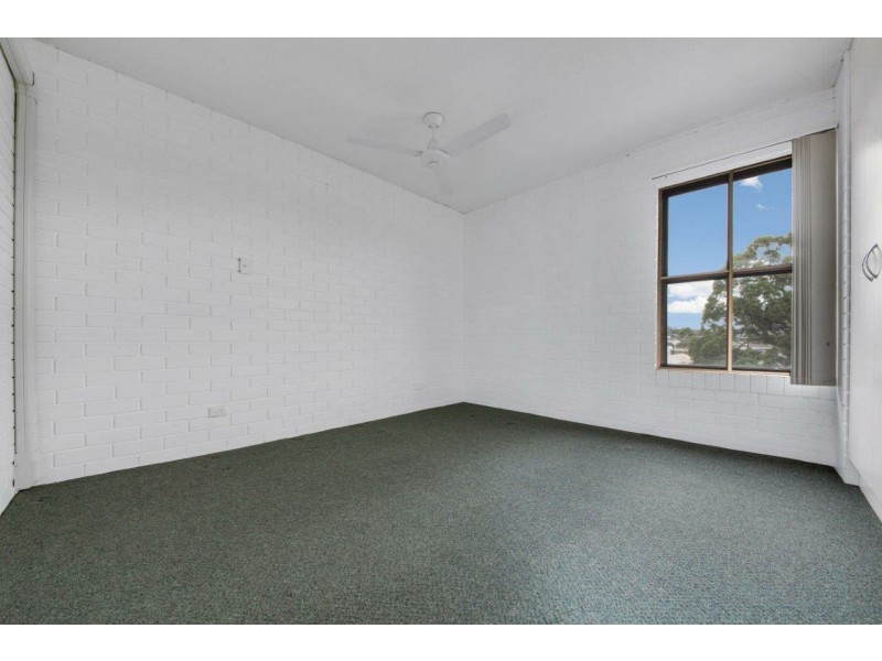 Unit 24/20 Barney Street, Barney Point QLD 4680