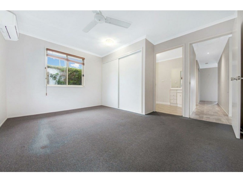 95 Malpas Street, Boyne Island QLD 4680