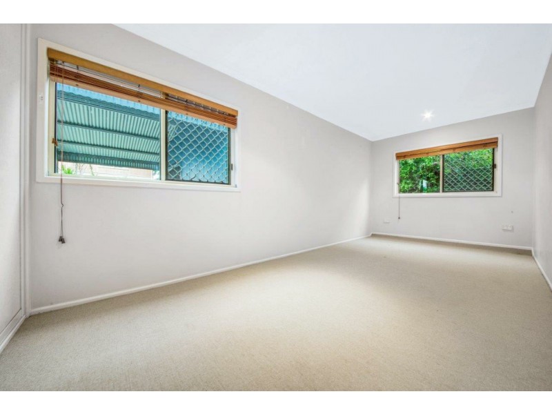 95 Malpas Street, Boyne Island QLD 4680