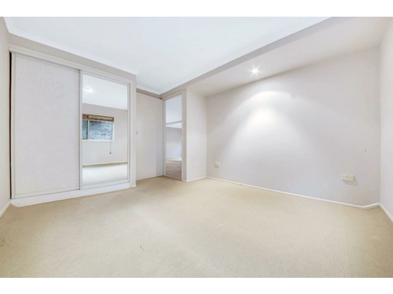 95 Malpas Street, Boyne Island QLD 4680