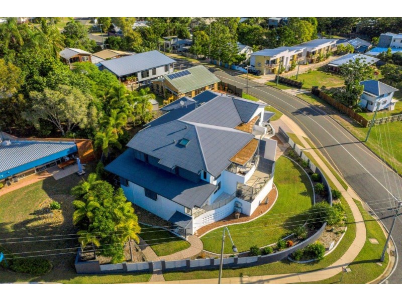 Unit 5/1 Beach Avenue, Tannum Sands QLD 4680